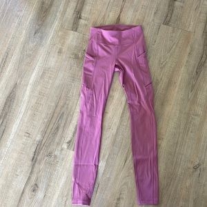 Size 2 mauve LuLulemon pants